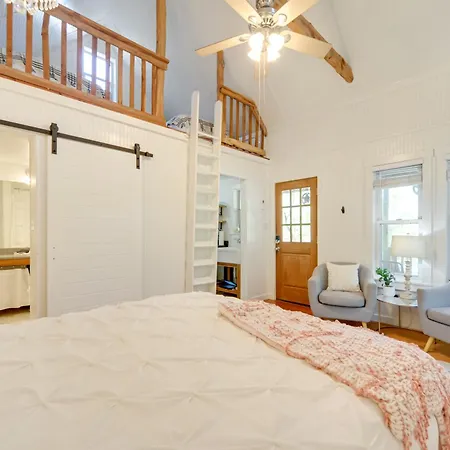 Johnson City Studio With Fire Pit On 25 Acres!